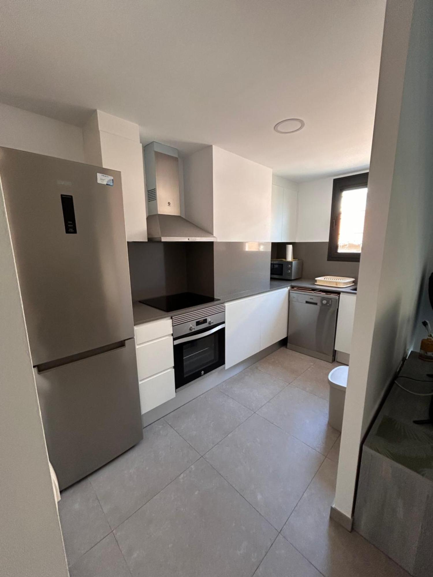 Apartamentos Corteingles Castellon By Tucasanlaplaya Castellon de la Plana Bagian luar foto