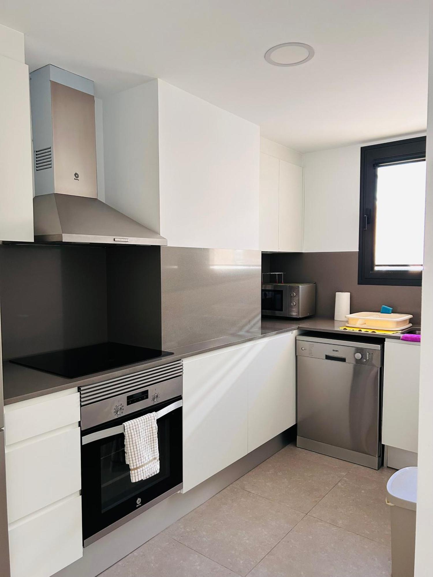 Apartamentos Corteingles Castellon By Tucasanlaplaya Castellon de la Plana Bagian luar foto