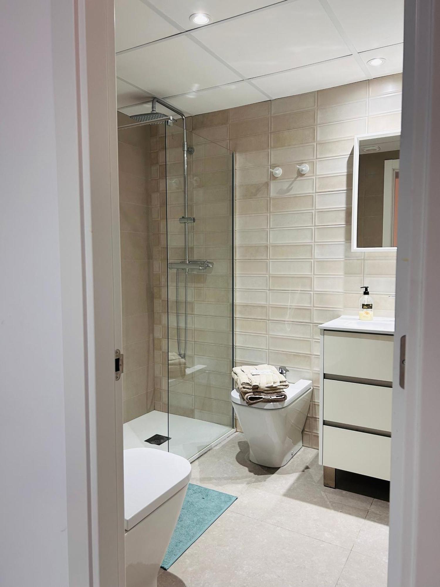Apartamentos Corteingles Castellon By Tucasanlaplaya Castellon de la Plana Bagian luar foto