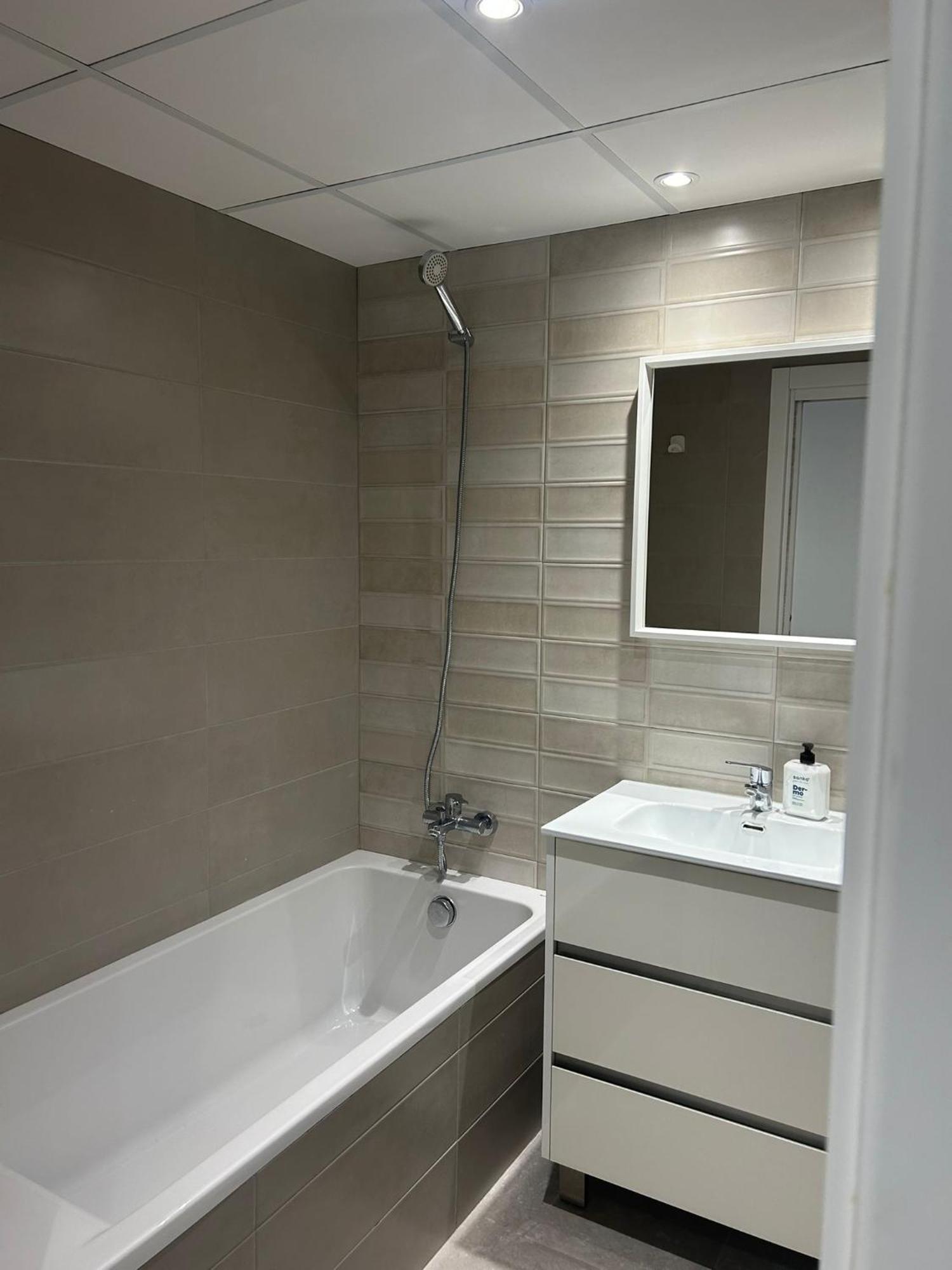 Apartamentos Corteingles Castellon By Tucasanlaplaya Castellon de la Plana Bagian luar foto