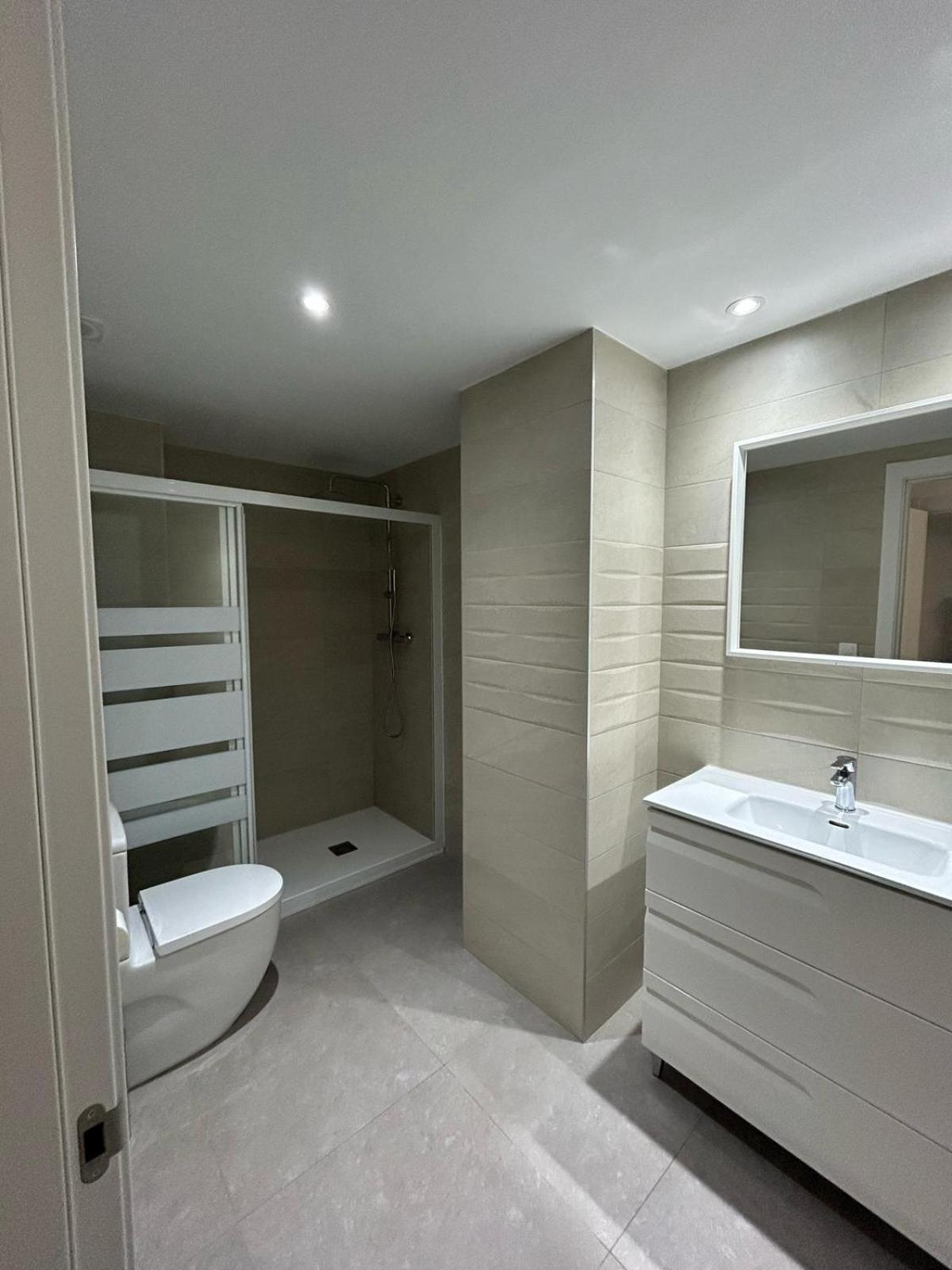 Apartamentos Corteingles Castellon By Tucasanlaplaya Castellon de la Plana Bagian luar foto