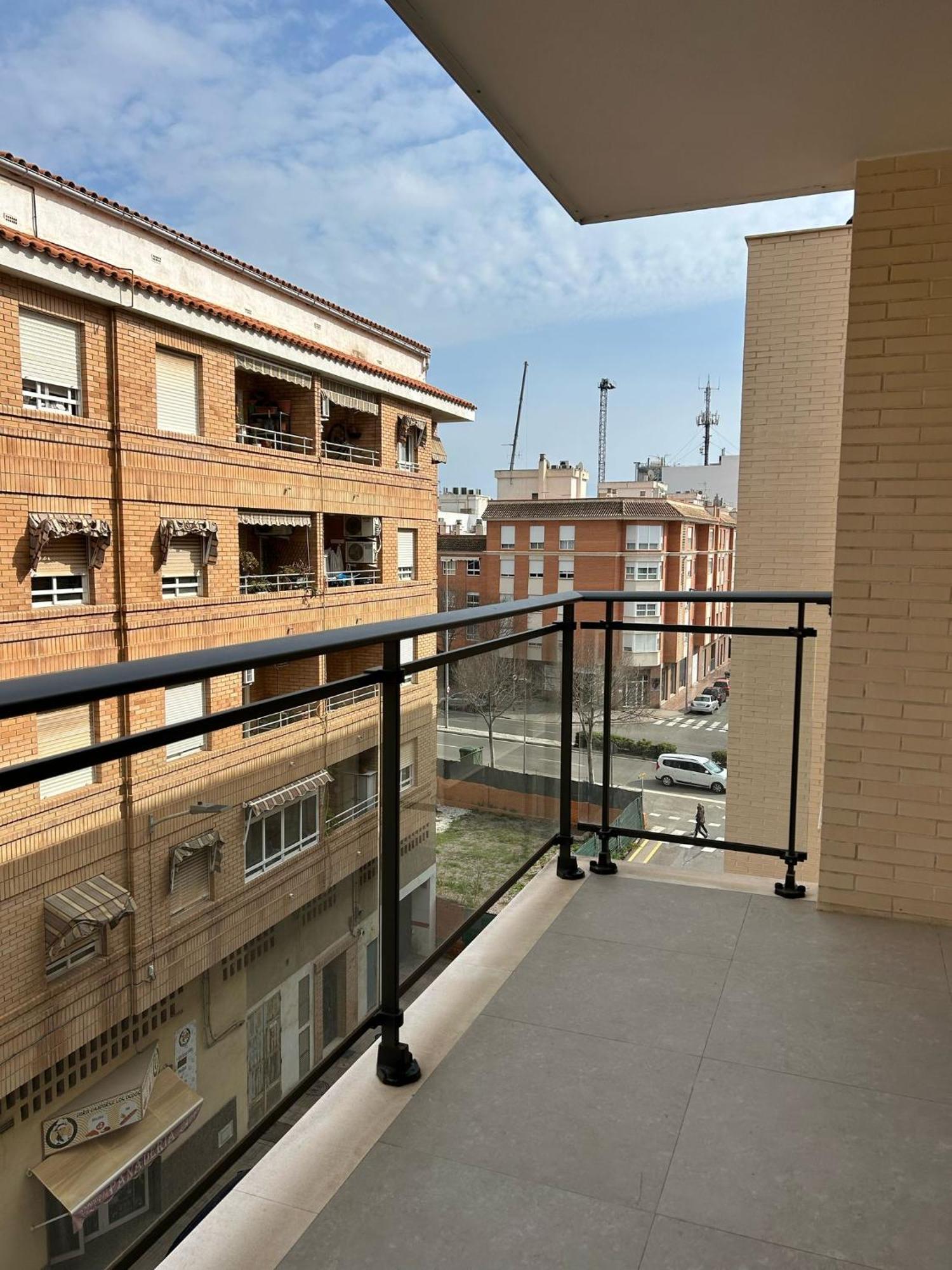 Apartamentos Corteingles Castellon By Tucasanlaplaya Castellon de la Plana Bagian luar foto