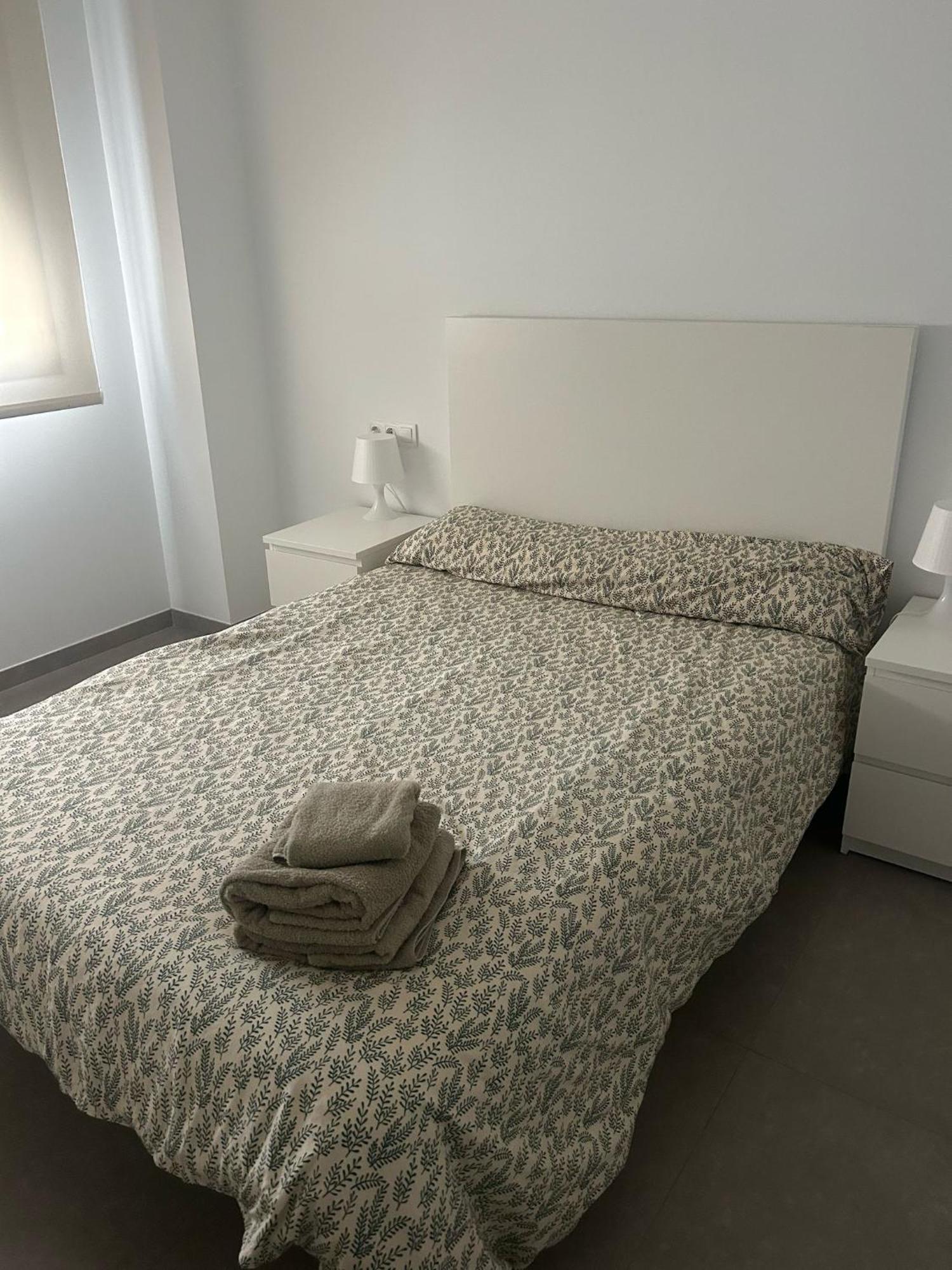 Apartamentos Corteingles Castellon By Tucasanlaplaya Castellon de la Plana Bagian luar foto